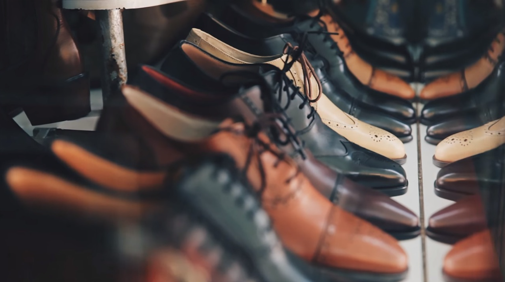 Leveraging Wholesale Shoe Suppliers for Business Growth